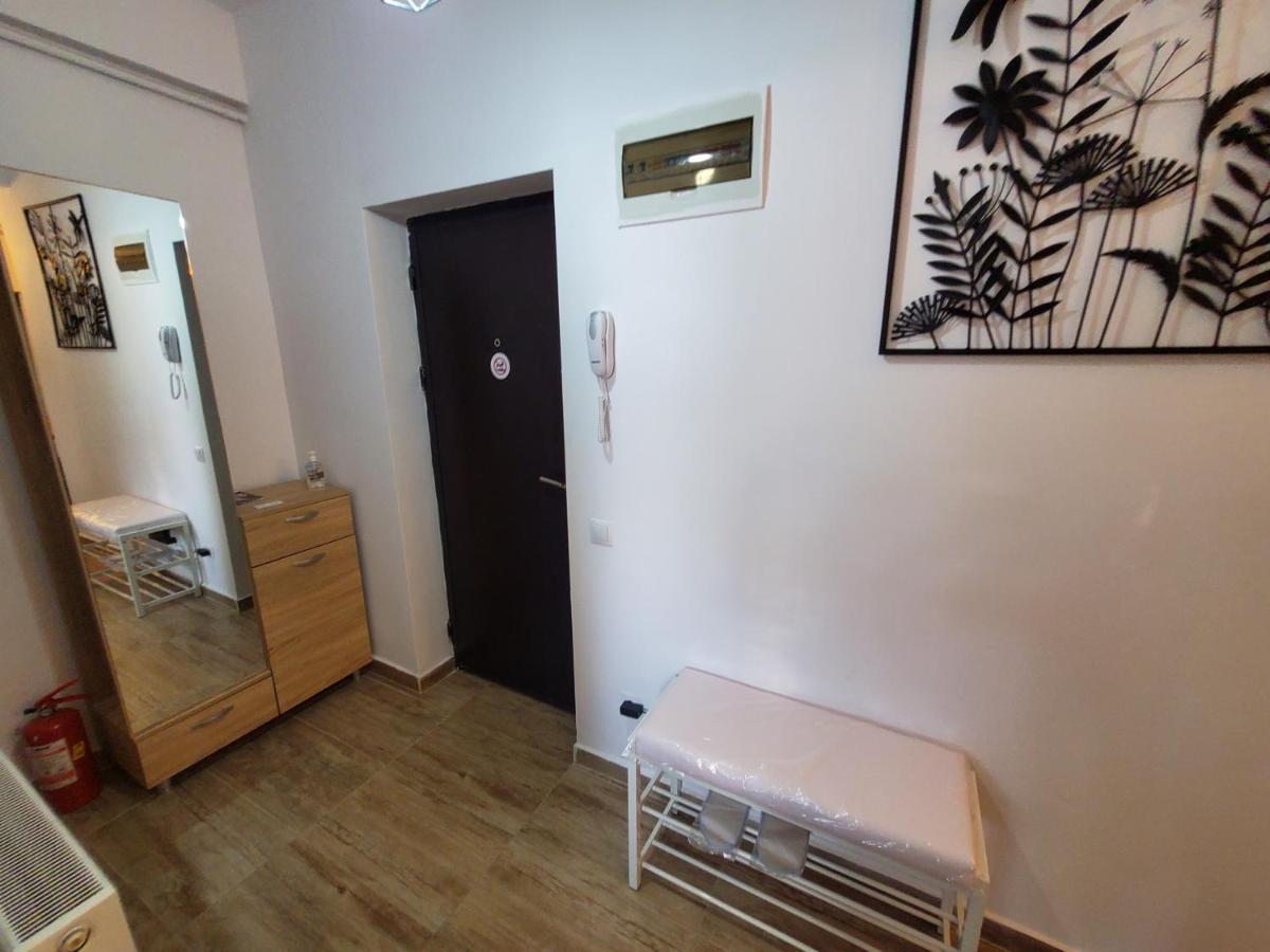 Morii Lake Apartment Bukarest Exteriör bild